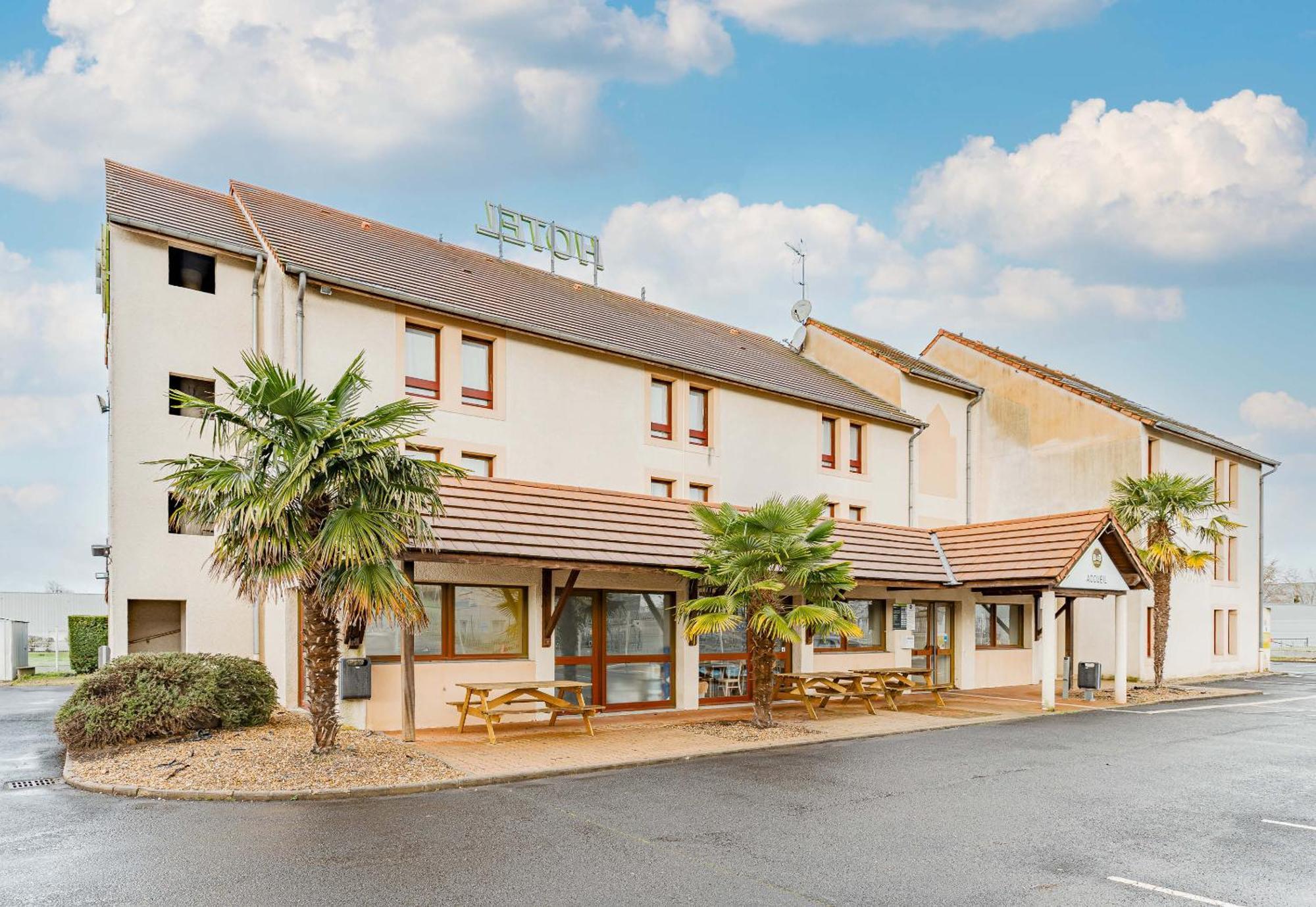 B&B Hôtel Châtellerault Exterior foto