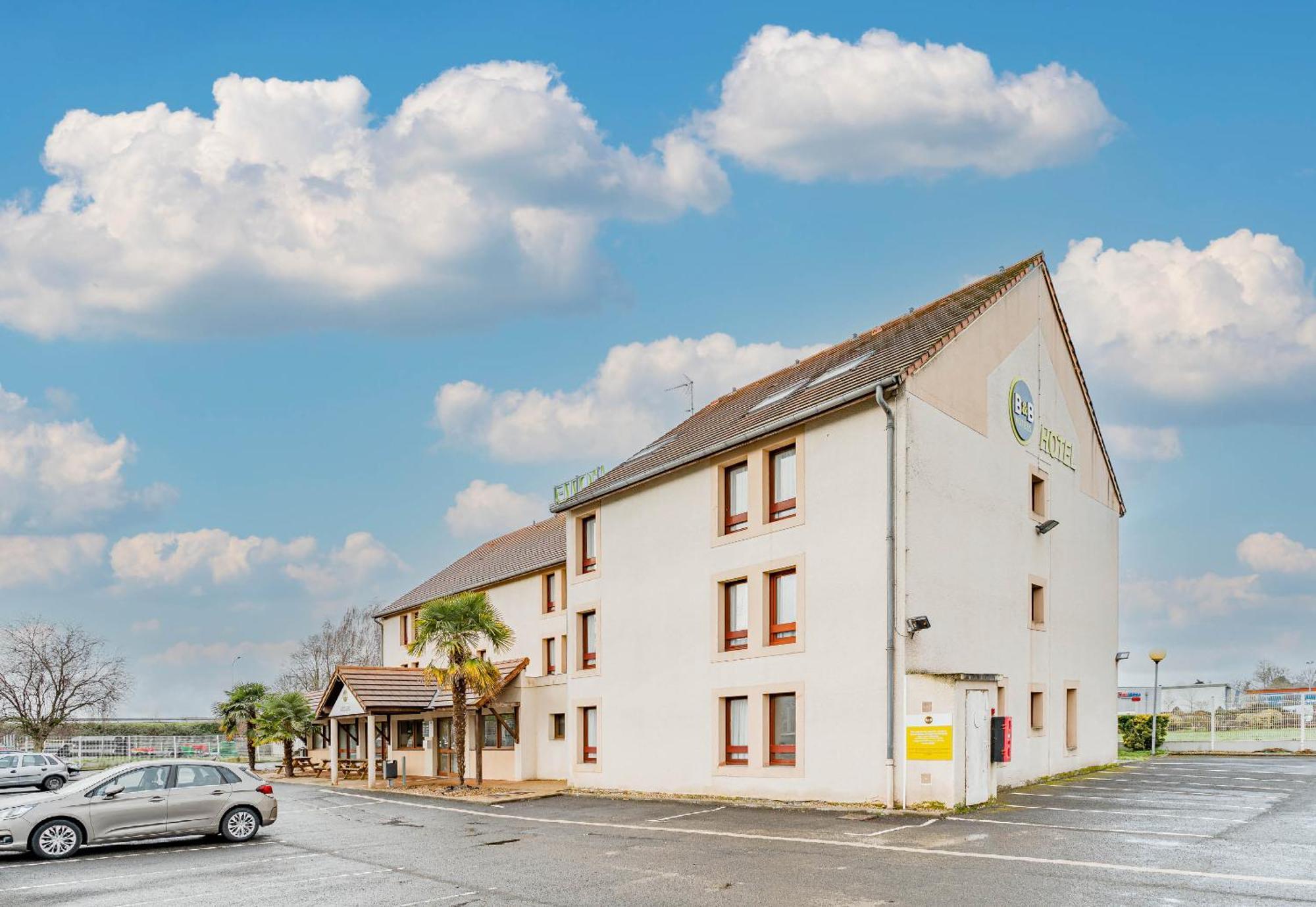 B&B Hôtel Châtellerault Exterior foto